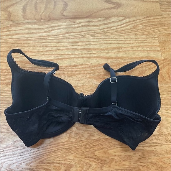 Black bra size 34d - Picture 3 of 3